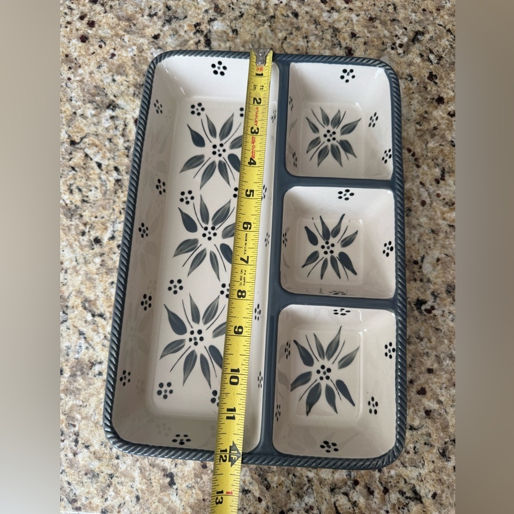 Temptations qold world grey Serving Tray Set stoneware no flaws 12x8